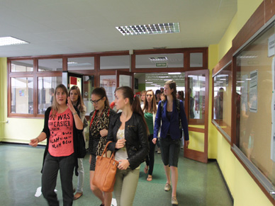 Estudiants d'Educació Infantil i Primària belgues i de la URV treballen conjuntament