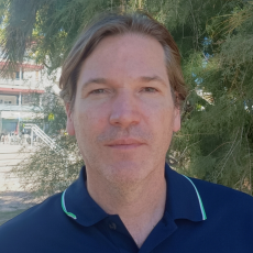 Dr. Matías Ginieis Iribarren